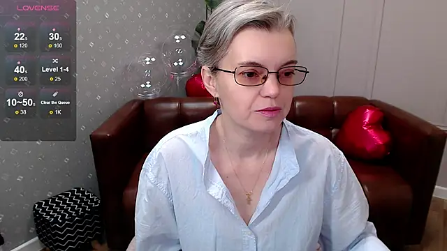 Cutie Erikaa1 online show from March 7, 2:19 am