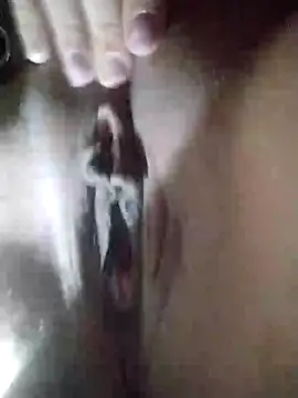 Snapshot of nadageorge chatting on December 26, 11:24 pm nadageorge online show from December 26, 11:24 pm