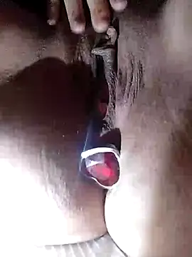 Snapshot of nadageorge chatting on December 27, 9:06 am nadageorge online show from December 27, 9:06 am