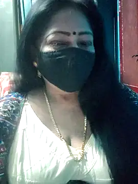 Snapshot of maniisha chatting on May 29, 3:43 pm maniisha online show from May 29, 3:43 pm