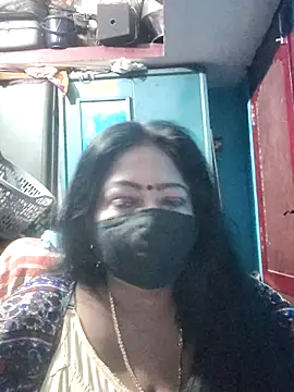 Snapshot of maniisha chatting on June 7, 8:07 am maniisha online show from June 7, 8:07 am
