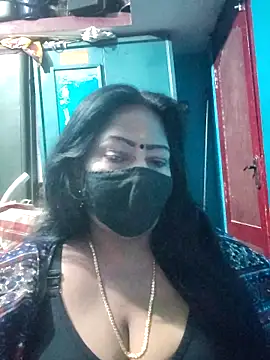 Snapshot of maniisha chatting on June 8, 3:56 pm maniisha online show from June 8, 3:56 pm