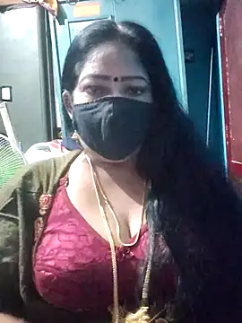 Snapshot of maniisha chatting on June 10, 5:23 pm maniisha online show from June 10, 5:23 pm