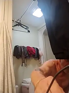 geilerschwanz64 online show from November 6, 6:36 am