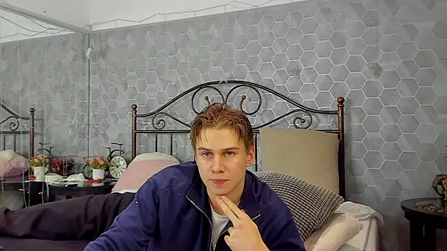 Marcus Swampov online show from December 19, 3:07 am