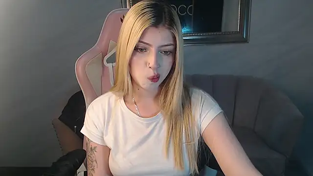 Kitty fox b online show from January 14, 6:49 pm