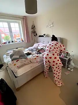 Tallulah-mae-xoxox online show from January 9, 12:19 pm