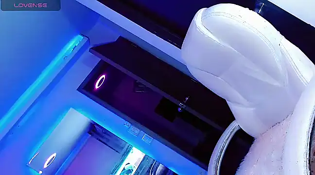 Hallyhott online show from December 18, 9:14 am