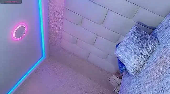 Hallyhott online show from February 26, 10:26 am