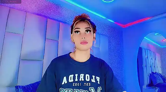 Hallyhott online show from March 10, 10:59 am