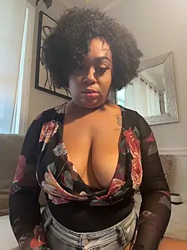 Snapshot of camiliaskye chatting on September 18, 3:14 pm camiliaskye online show from September 18, 3:14 pm