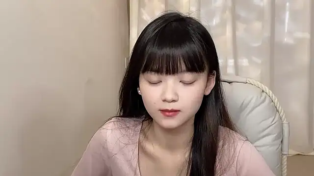 Snapshot of max688 chatting on December 24, 7:39 am max688 online show from December 24, 7:39 am