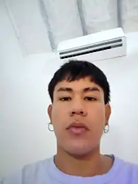 Dalejo02 online show from December 1, 8:25 pm