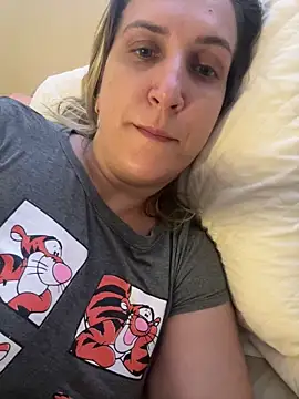 Bia sexynovaes online show from April 3, 5:55 pm