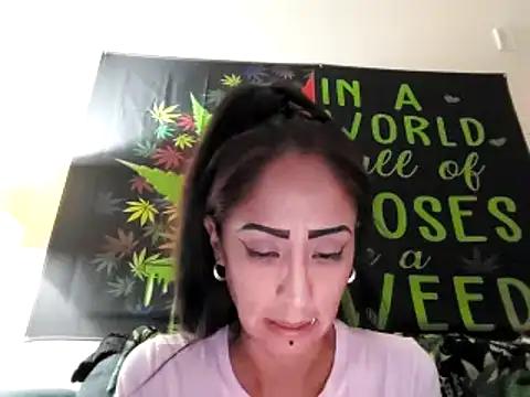 SexiiiMexiii online show from January 11, 6:03 am
