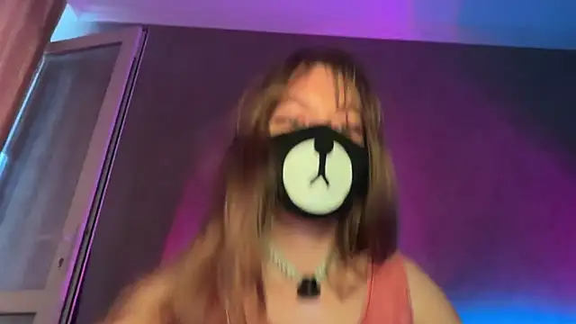 Your Little Bear online show from May 13, 3:15 am