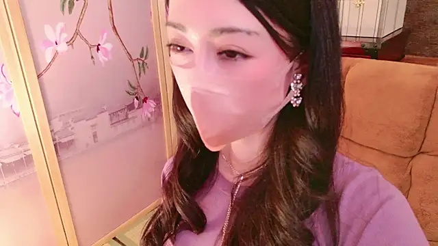 Snapshot of aya__me chatting on January 2, 6:18 am aya me online show from January 2, 6:18 am