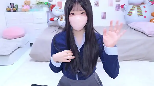 Snapshot of mito_310 chatting on December 23, 10:35 am mito 310 online show from December 23, 10:35 am