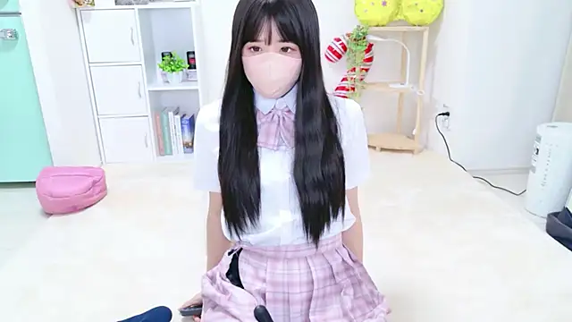 Snapshot of mito_310 chatting on March 11, 10:21 am mito 310 online show from March 11, 10:21 am