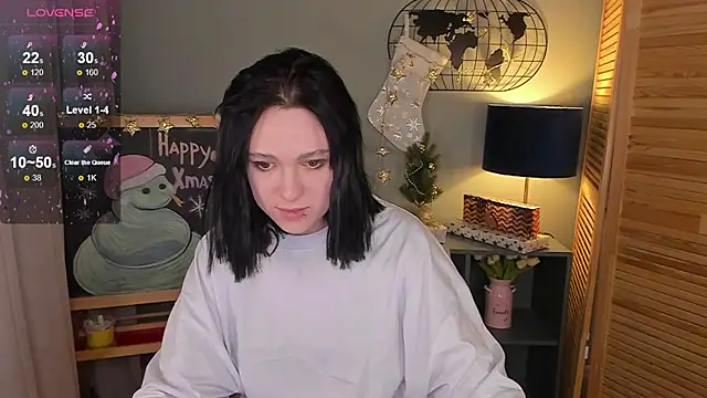fiamoory online show from December 11, 4:39 am