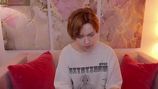 fiamoory online show from March 10, 1:23 am