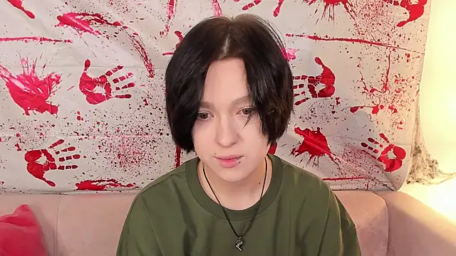 fiamoory online show from November 1, 1:07 am