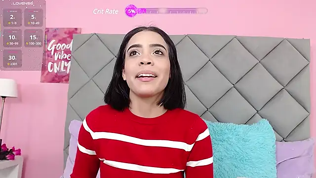 Snapshot of SaraSchmitt chatting on February 22, 7:14 pm SaraSchmitt online show from February 22, 7:14 pm