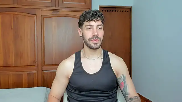 Guyinthemountain online show from May 4, 2:57 pm