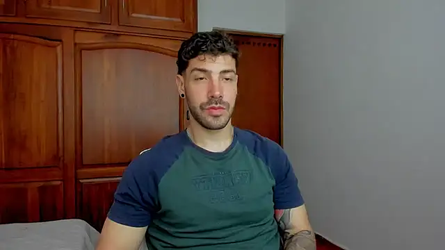 Guyinthemountain online show from May 11, 1:17 pm