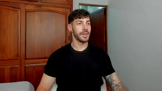 Guyinthemountain online show from June 3, 4:34 pm