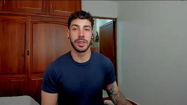 Guyinthemountain online show from June 17, 3:13 pm
