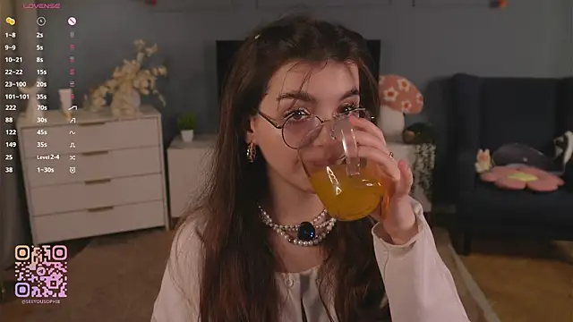 FlairEdgin online show from November 24, 7:13 pm