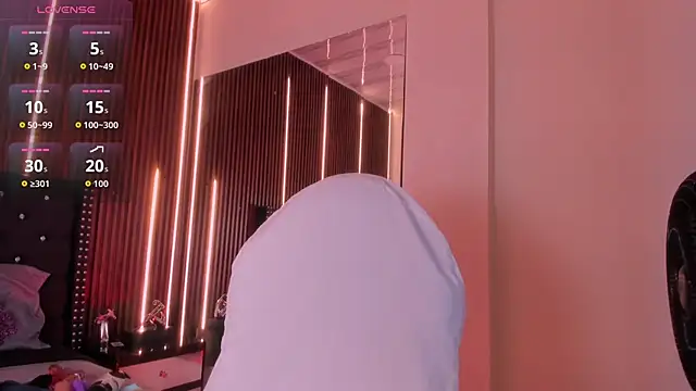 alisson sanders online show from March 26, 1:17 pm