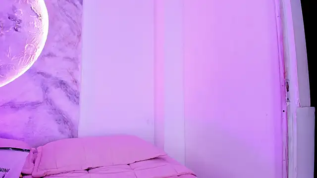 JulietaKane online show from February 27, 6:02 am