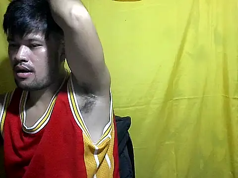 Snapshot of HairyHottestpinoyHandsome chatting on May 21, 2:35 pm HairyHottestpinoyHandsome online show from May 21, 2:35 pm