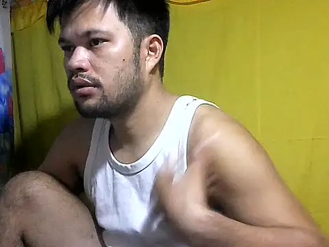 Snapshot of HairyHottestpinoyHandsome chatting on June 19, 8:12 pm HairyHottestpinoyHandsome online show from June 19, 8:12 pm