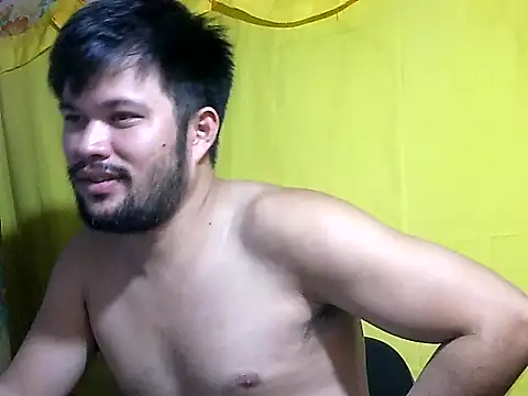 Snapshot of HairyHottestpinoyHandsome chatting on July 3, 8:10 am HairyHottestpinoyHandsome online show from July 3, 8:10 am