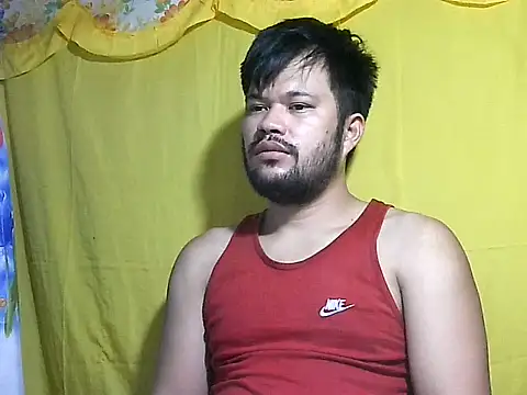 Snapshot of HairyHottestpinoyHandsome chatting on July 4, 12:39 am HairyHottestpinoyHandsome online show from July 4, 12:39 am