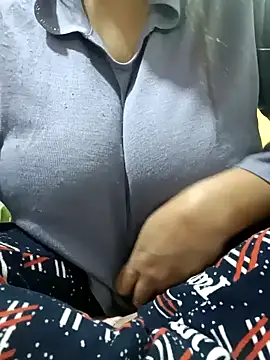 delhi gril online show from January 8, 8:50 pm
