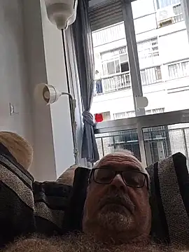 Satiro Sevilla online show from October 8, 1:53 pm