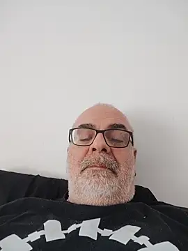 Satiro Sevilla online show from February 11, 2:44 pm