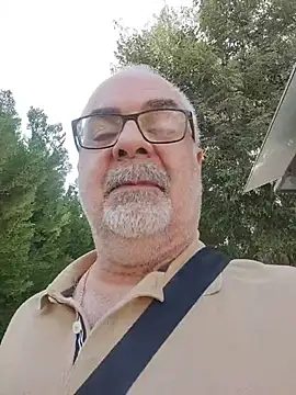 Satiro Sevilla online show from May 22, 8:21 am