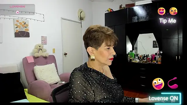 Angelina Stone 65 online show from November 28, 9:50 pm