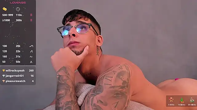 Snapshot of iamcamiloo_ chatting on January 15, 12:47 pm iamcamiloo online show from January 15, 12:47 pm