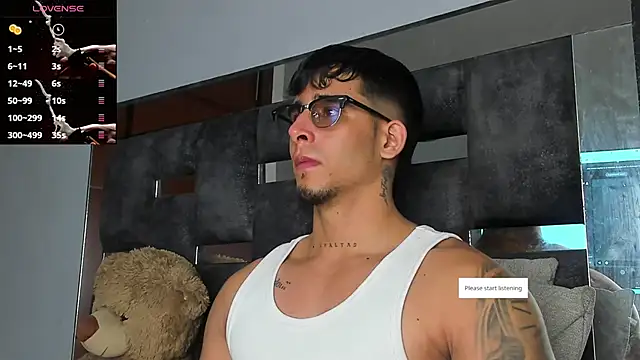 Snapshot of iamcamiloo_ chatting on September 10, 3:50 am iamcamiloo online show from September 10, 3:50 am