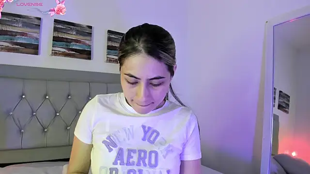 samanthasweeth online show from January 27, 1:52 pm