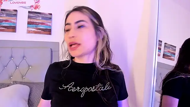 samanthasweeth online show from February 19, 5:49 pm