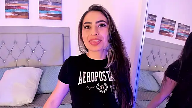 samanthasweeth online show from March 3, 7:17 pm