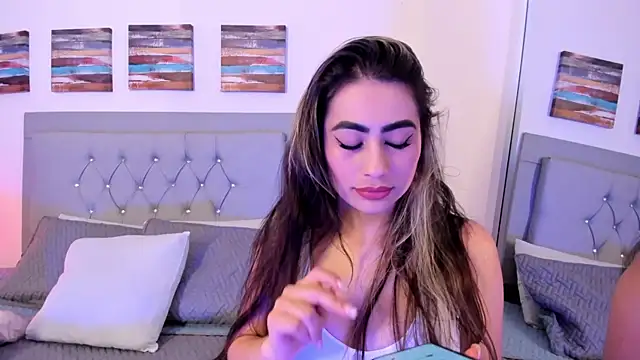 samanthasweeth online show from March 13, 7:28 pm