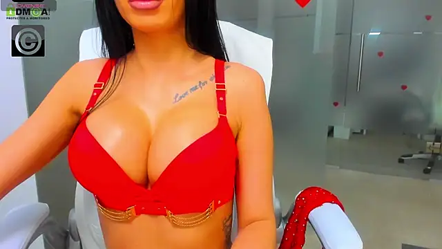 Queenrafaella online show from February 18, 3:46 am